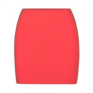 BNWT Skims Fits Everybody Skirt Poppy